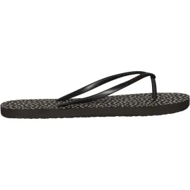 protest-lily-flip-flops