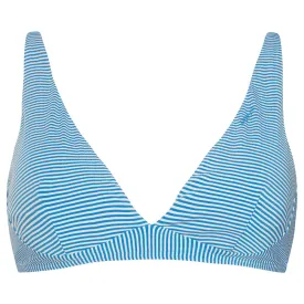 protest-mix-dolores-gora-bikini