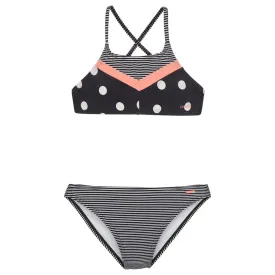 protest-tina-bikini