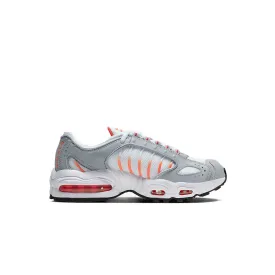 nike-vambes-air-max-tailwind-iv