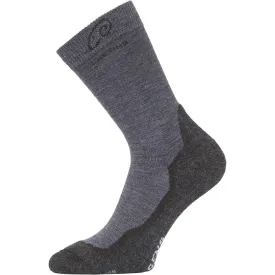 lasting-whi-long-socks