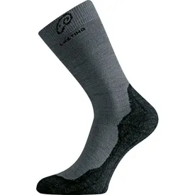 lasting-whi-long-socks