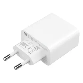 xiaomi-usb-c-seinalaturini-ja-usb-c-33w
