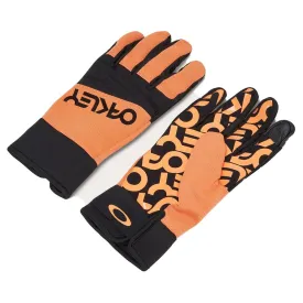 oakley-factory-pilot-core-handsker