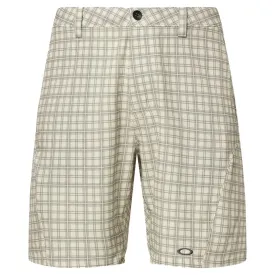 oakley-reduct-la-plaid-shorts