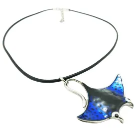 loyfar-tin-manta-hanger