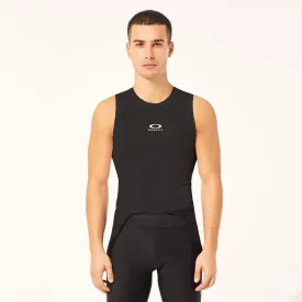 oakley-endurance-sleeveless-base-layer