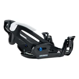 burton-grom-step-on-snowboardbindinger