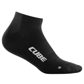 cube-calzini-corti-blackline