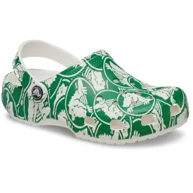 crocs-classic-duke-print-traskor