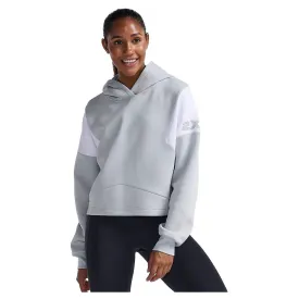 2xu-form-spliced-crop-hetteskjorte