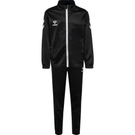 hummel-logo-tracksuit