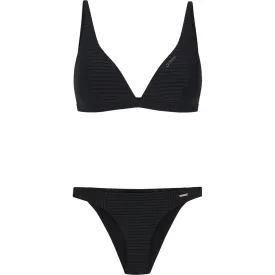 protest-maudy-triangle-bikini