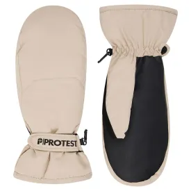 protest-manyoples-empire