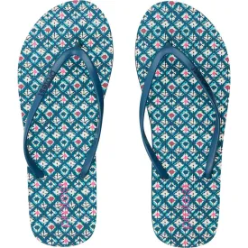protest-tongs-florine
