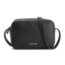 calvin-klein-must-camera-skuldertaske