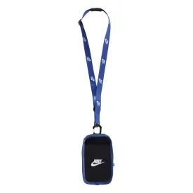 nike-club-crossbody