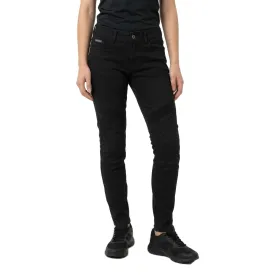 macna-pantaloni-countera