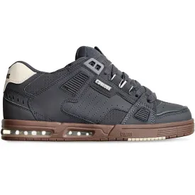 globe-sabre-trainers