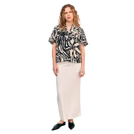 object-karina-kortarmad-blus