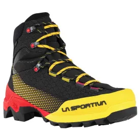 la-sportiva-aequilibrium-st-goretex-hiking-boots