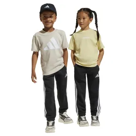 adidas-joggers-essentials-3-stripes