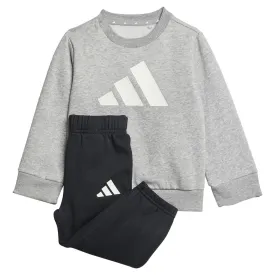 adidas-ensemble-essentials-joggers