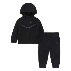 nike-tech-fleece-set