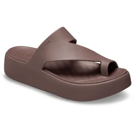 crocs-getaway-platform-toe-loop-varvastossut