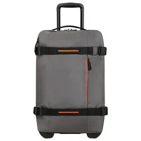 american-tourister-urban-track-55-tsa-55l-wheeled-duffle-bag