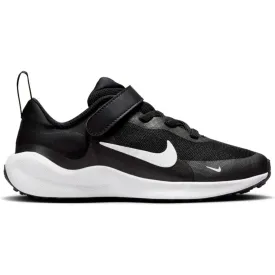 nike-baskets-revolution-7