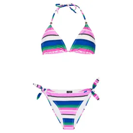 protest-bikini-caley-triangle