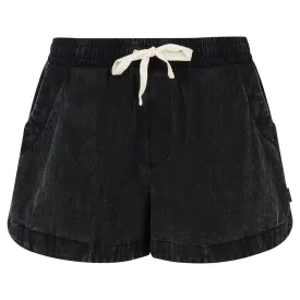 protest-pien-shorts