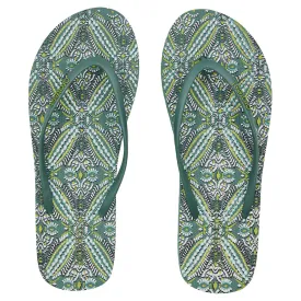 protest-salva-flip-flops