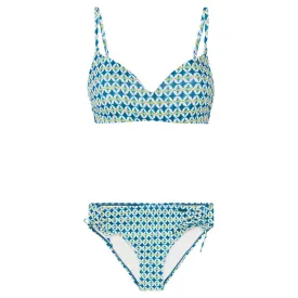 protest-taro-wire-bikini