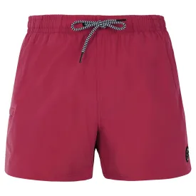 protest-yessine-uimashortsit