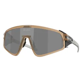 oakley-latch-panel-sunglasses