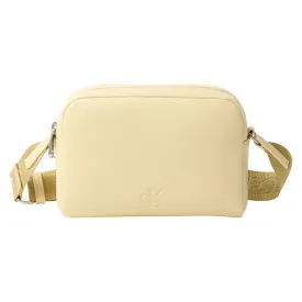 calvin-klein-jeans-ultralight-crossbody