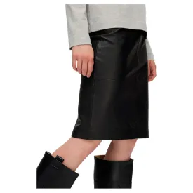 selected-maily-leather-rock