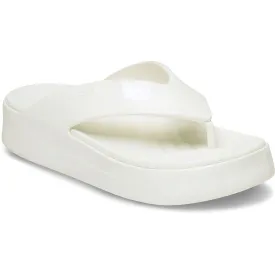 crocs-getaway-platform-patent-flip-flops