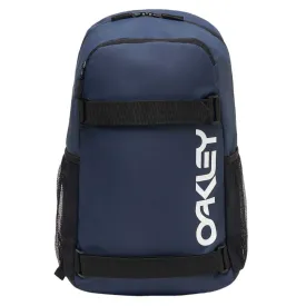 oakley-the-freshman-skate-backpack