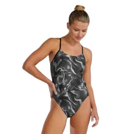 tyr-traje-de-bano-wave-rider-durafast-cutoutfit