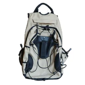 kentucky-grooming-backpack
