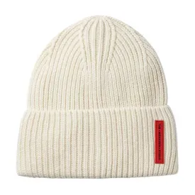 the-mountain-studio-gorro-are