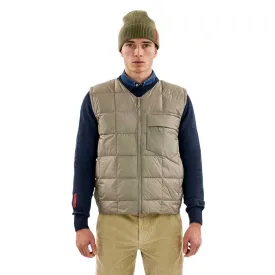 the-mountain-studio-ultralight-down-ベスト