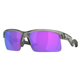 oakley-capacitor-nuorisolasit