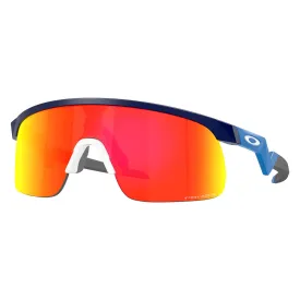 oakley-resistor-nuorisolasit