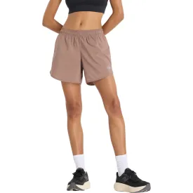 new-balance-pantalones-cortos-sport-essentials-5