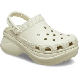 crocs-bae-holzschuhe