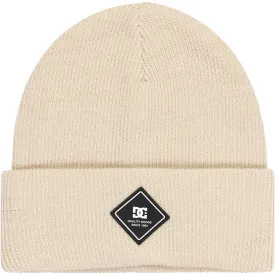 dc-shoes-gorro-label